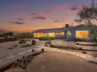 404 Longwood Dr NE, Rio Rancho, NM 87124
