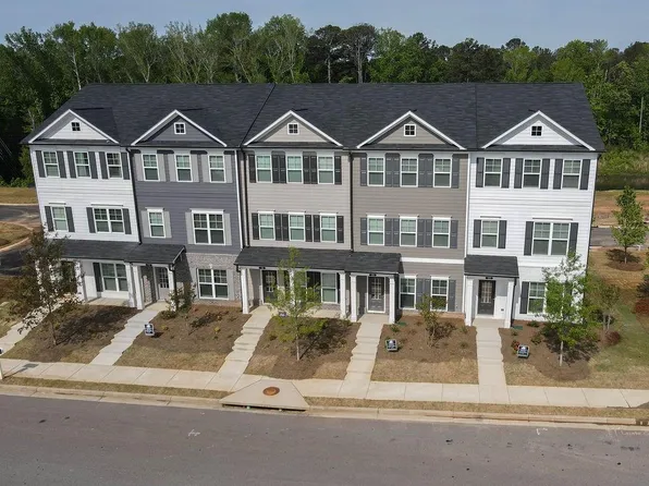 18 Gold Dr #43, Newnan, GA 30265