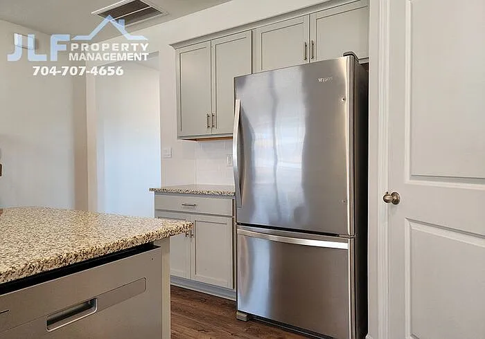 125 Sycamore Crossing Ct — Photo 8
