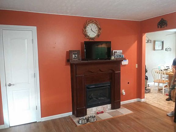 3rd image of 410 S Howard St
