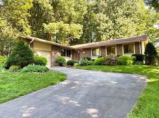 15771 Edgewood Dr, Dumfries, VA 22025