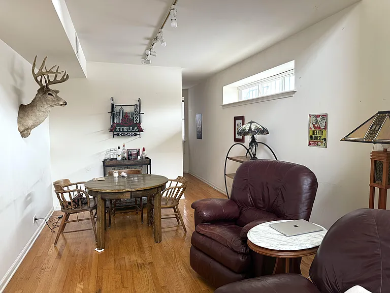 3257 N Sheffield Ave #201 — Photo 3