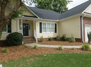 101 Wild Rice Dr, Simpsonville, SC 29681