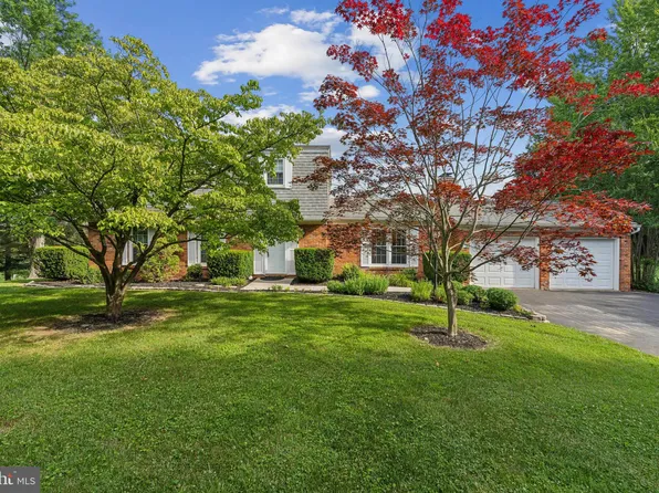 624 Oak Tree Rd, Westminster, MD 21157