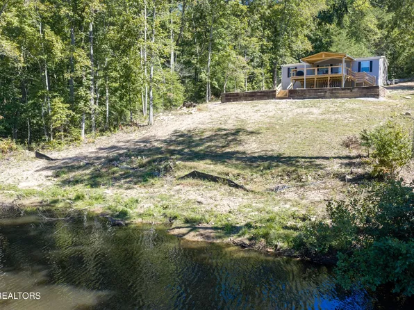 128 Indian Rock Loop, Crossville, TN 38572