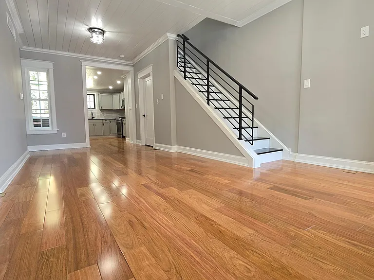 4121 Tower St — Photo 3