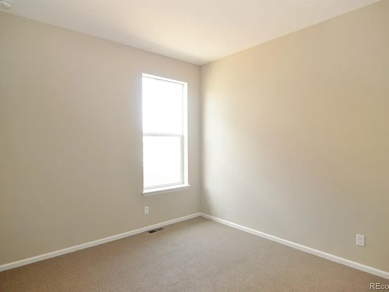 1913 S Cathay Way — Photo 5