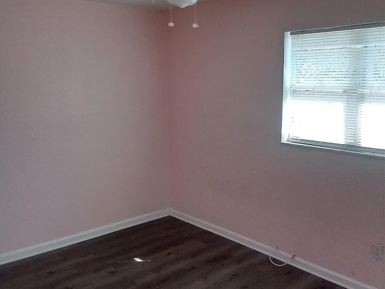 6839 Oakdale Dr — Photo 6