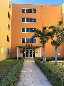 6970 NW 186th St APT 3-103, Hialeah, FL, 33015