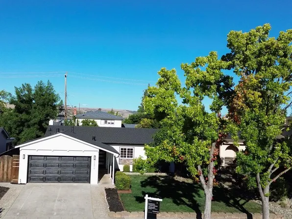 5876 Embee Dr, San Jose, CA 95123