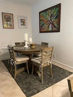 1050 SE 15th St #202 — Photo 10