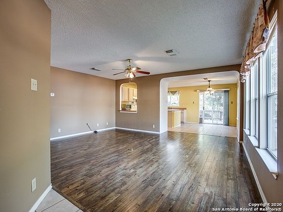 4th image of 3907 Knollwood