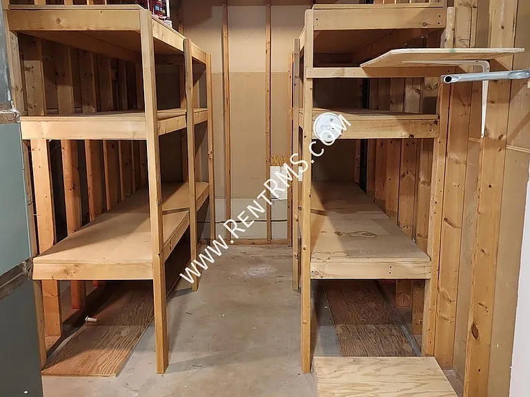 4643 SW 8th Ave — Photo 30