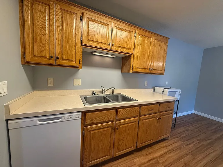 7330 York Ave S #1111 — Photo 8