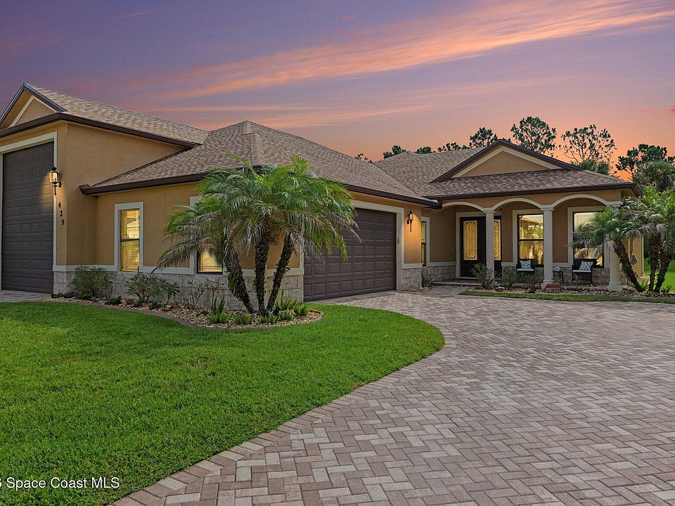 1st image of 429 Harmony Ln