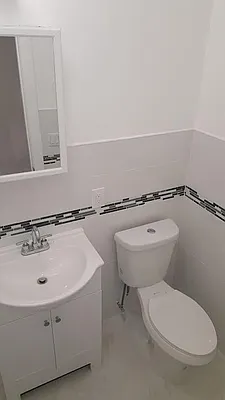 Rented by Urban Realty NYC | media 11