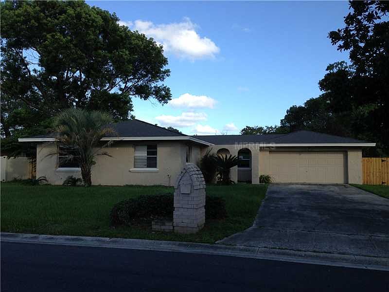 1st image of 634 Swallow Dr