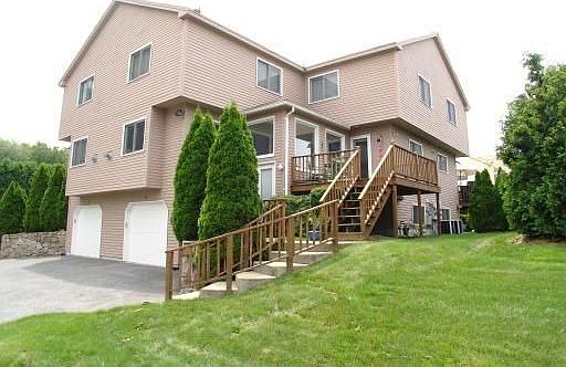 1st image of 32 Algonquin Trl