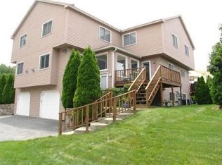 32 Algonquin Trl, Ashland, MA 01721