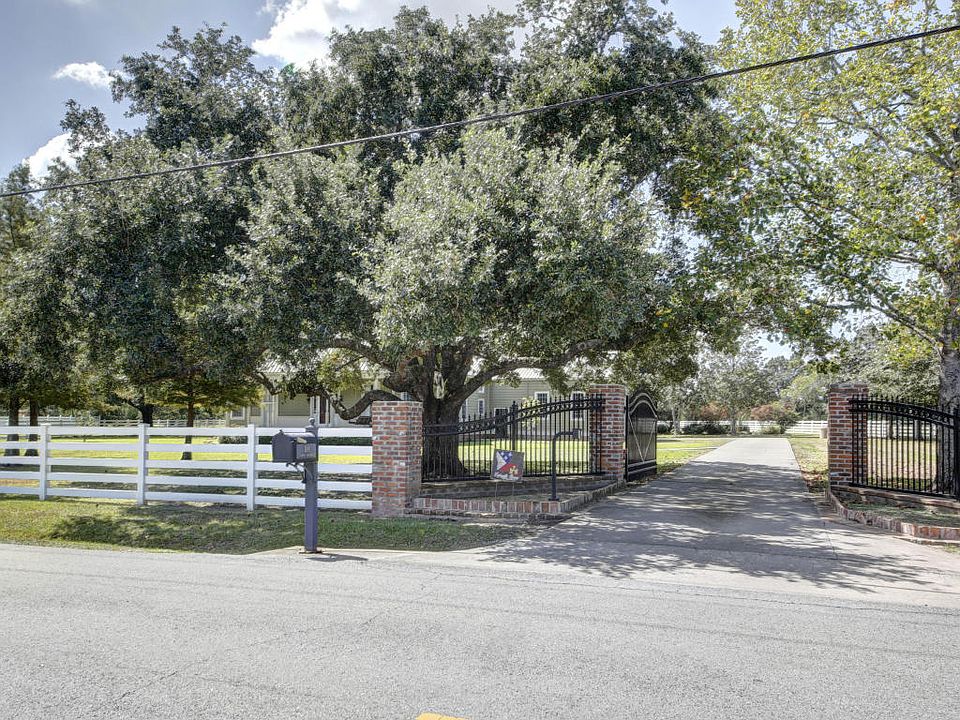 188 Chemin Metairie Rd, Youngsville, LA 70592 Zillow