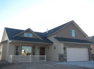 943 White Birch St, Twin Falls, ID 83301