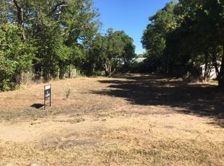 203 E Cypress St, Johnson City, TX 78636