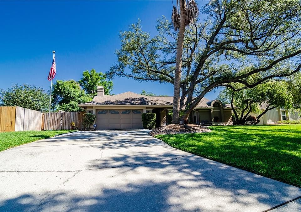 1st image of 2738 Horseshoe Dr