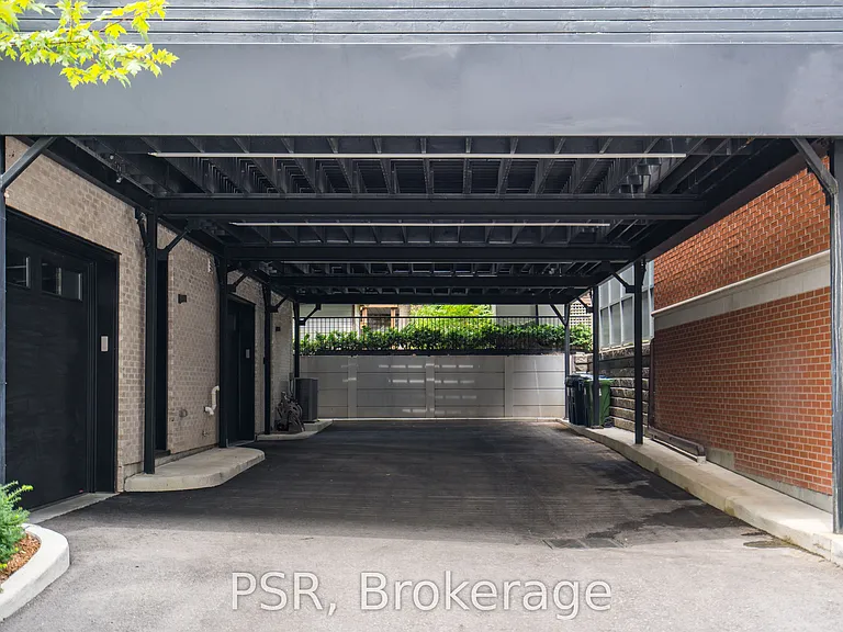 381 Madison Ave — Photo 22