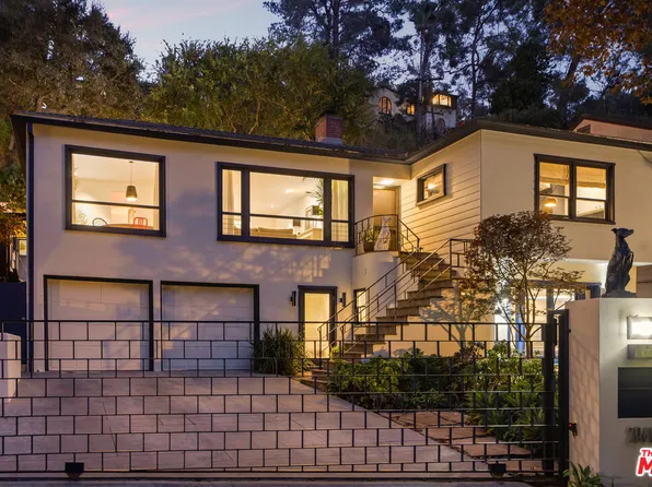 2940 N Beachwood Dr, Los Angeles, CA 90068