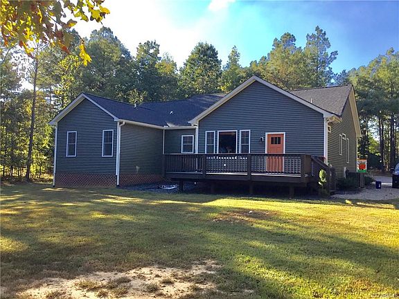 4th image of 7340 Deep Creek Dr