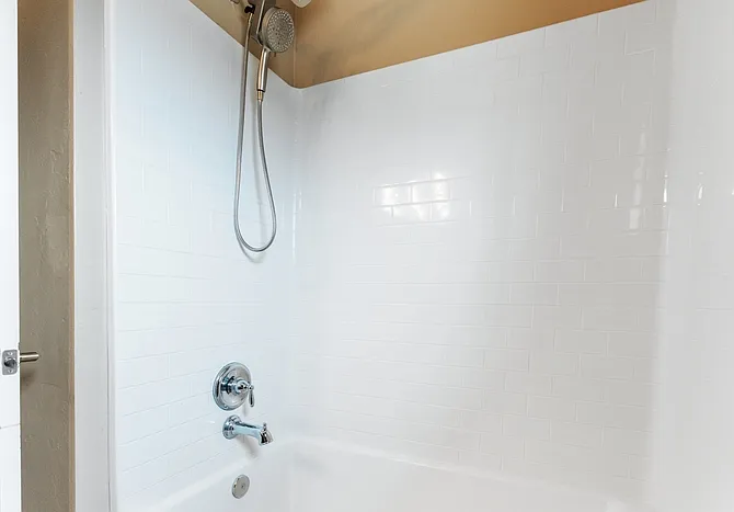 1200 Ridgeway Dr — Photo 10