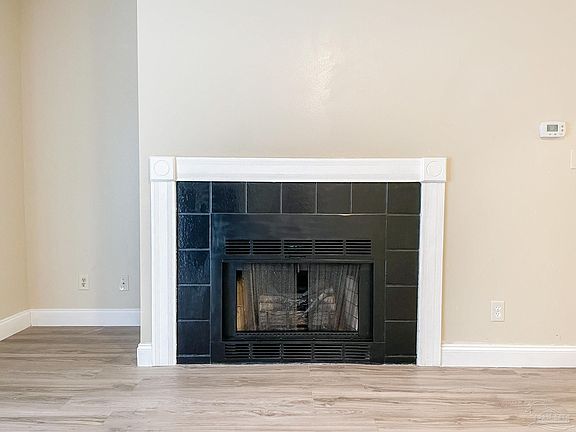 3rd image of 601 E Burgess Rd APT G1