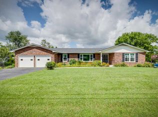 2912 Newbern Dr, Johnson City, TN 37604