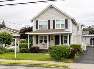 212 Mariaville Rd, Schenectady, NY 12306