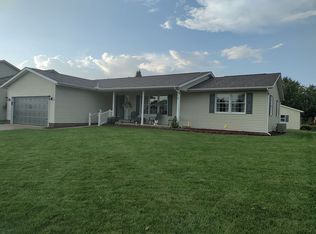 413 Mistee Dr SW, New Philadelphia, OH 44663