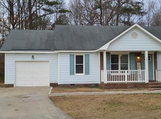 145 York Ct, Raeford, NC 28376