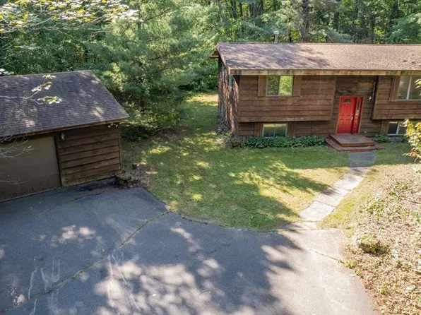 1586 Evergreen Dr, Cloquet, MN 55720
