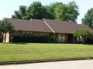 2911 Tull Pl, Muskogee, OK 74403