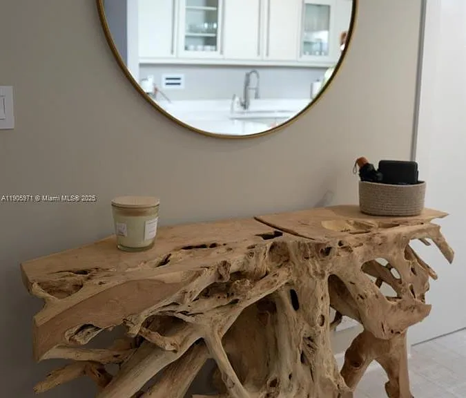 2301 Collins Ave #836 — Photo 28