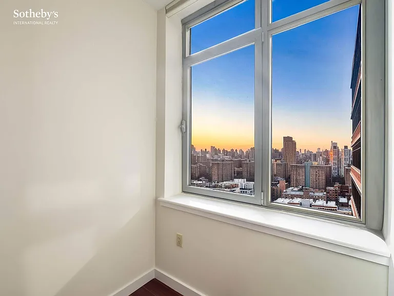 1485 5th Ave #22C — Photo 11