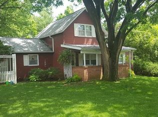 912 Cherry Ln, Humboldt, NE 68376