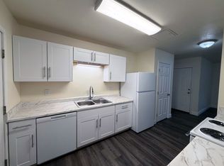 940 NW 7th Ave #4, Camas, WA 98607