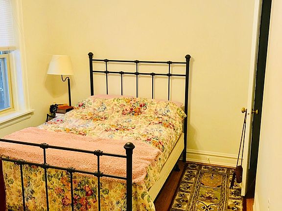 5th image of 82 Temple Ct #303