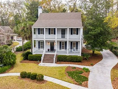 4 bed, 2.5 bath, 2740 sqft, $3,480 — Photo 1