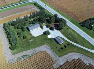 13112 S Hudson Rd, Hudson, IA 50643