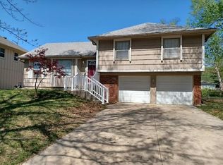 9016 W 82nd Pl, Overland Park, KS 66204
