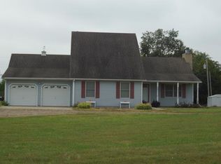 3383 Hickory Ln, Vassar, KS 66543