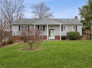 25 Namoth Rd, Wappingers Falls, NY 12590