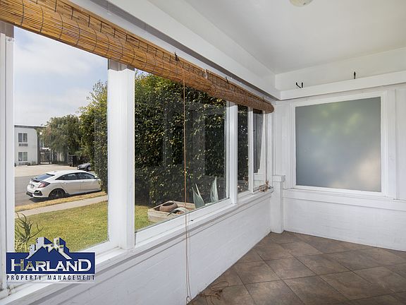 2nd image of 4419 Mississippi St