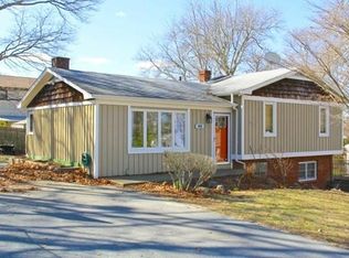 40 Rogerson Ave, Acushnet, MA 02743